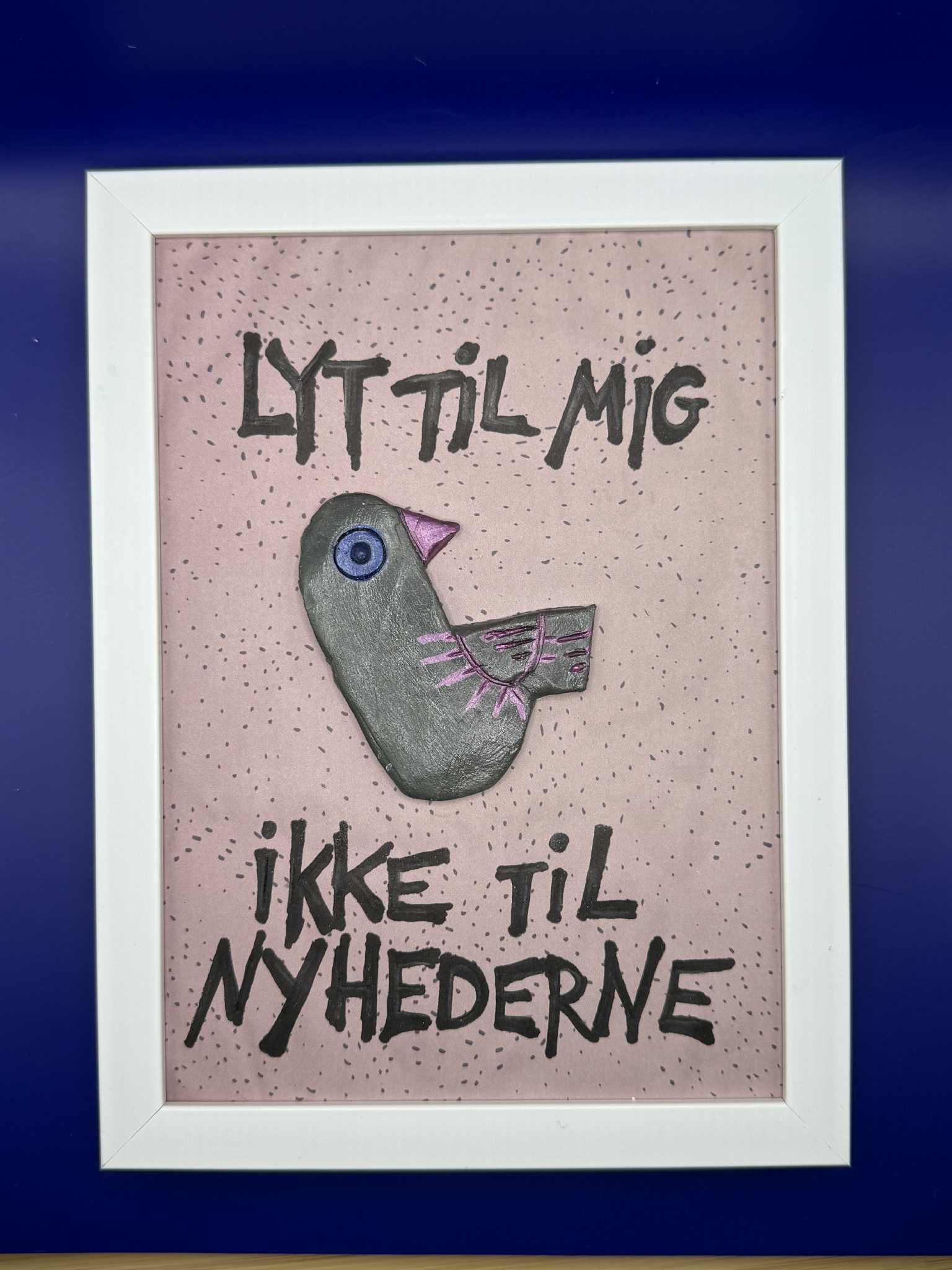 Lyt Til mig. Ikke til nyhederne.